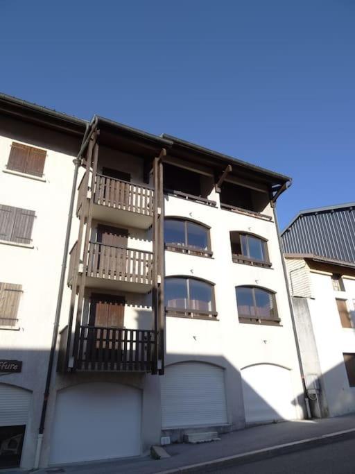 Appartement Au Coeur Du Village Avec Parking Prive Mijoux Εξωτερικό φωτογραφία